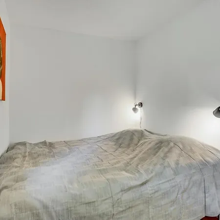 2 Bedroom Cozy In Stenlille Casa vacanze