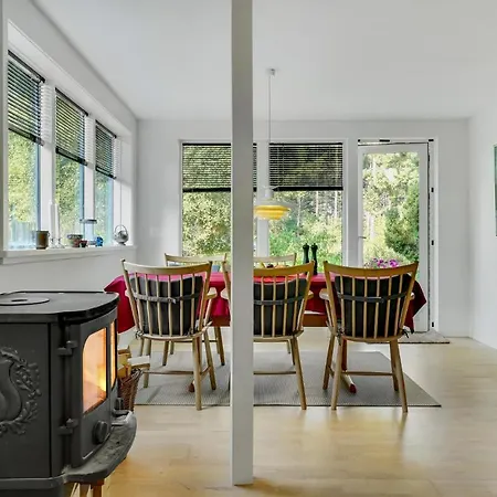 2 Bedroom Cozy In Stenlille